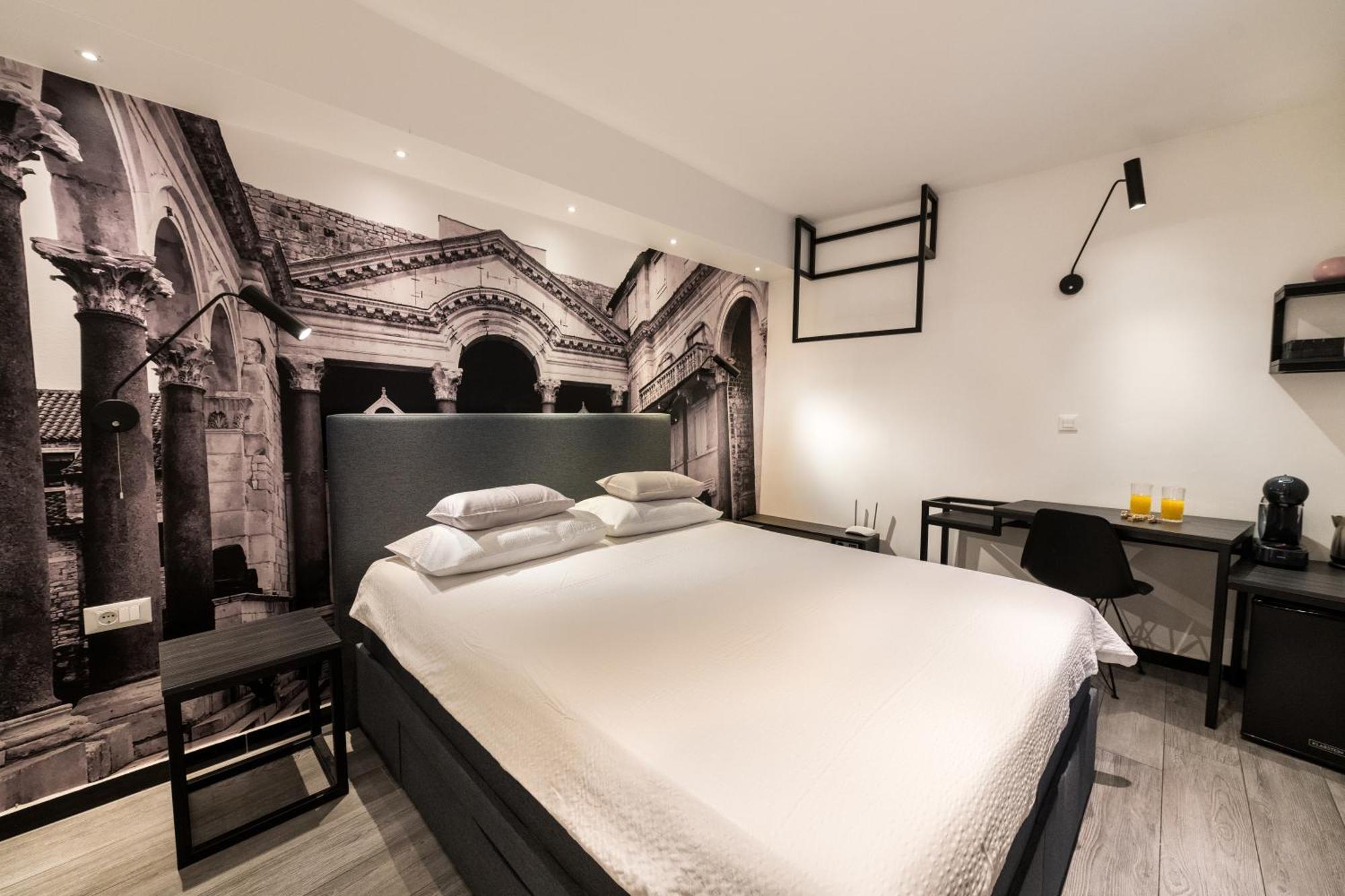 Split City Centre Room Exterior photo