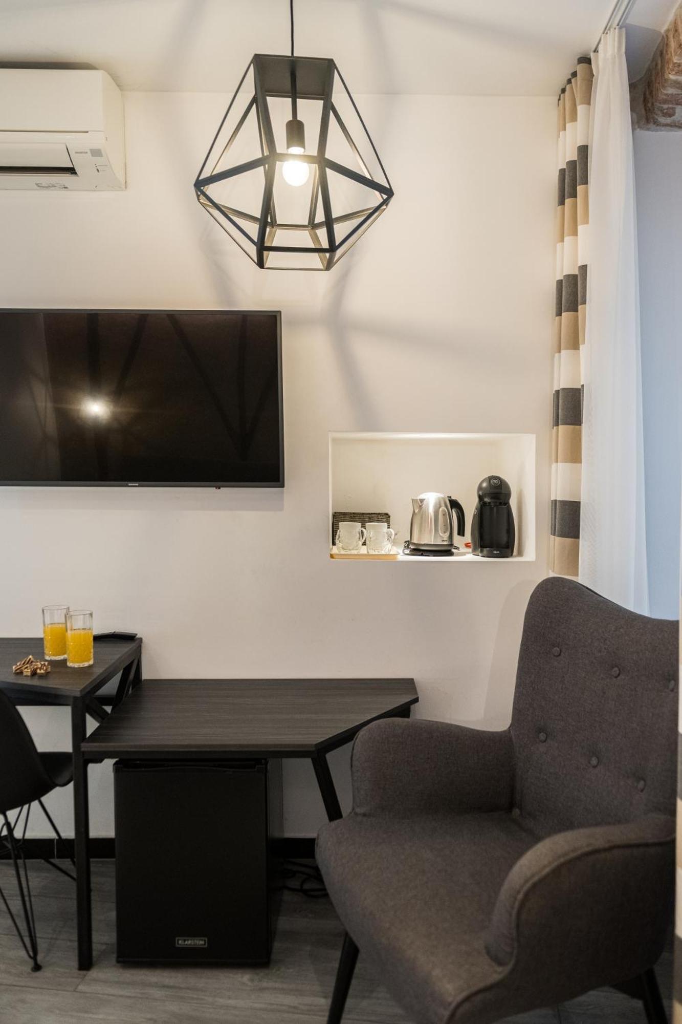 Split City Centre Room Exterior photo